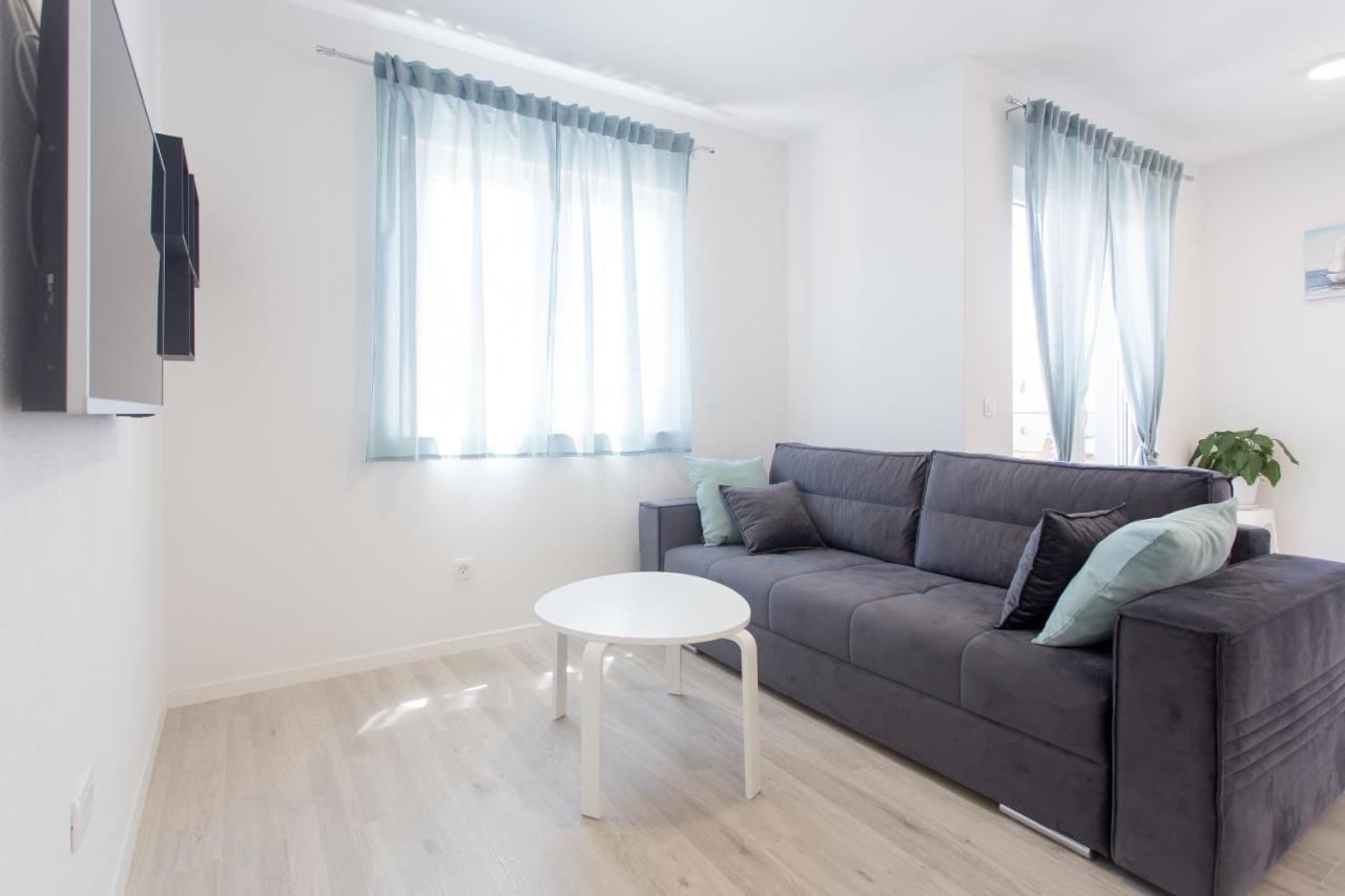 Appartamento Delminium Kaštela Esterno foto