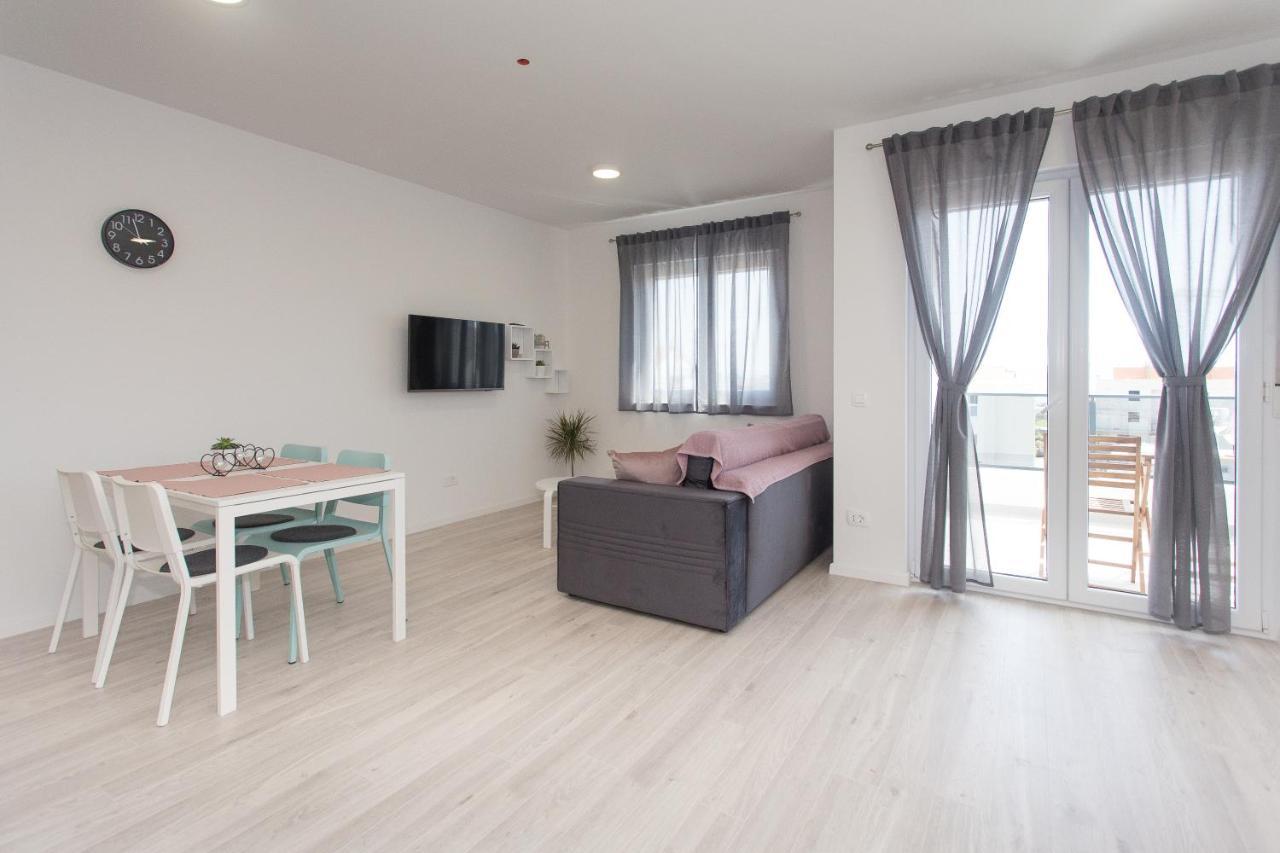 Appartamento Delminium Kaštela Esterno foto